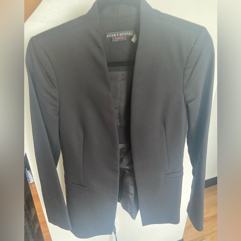 Black Alice and Olivia Blazer Size 4 - worn once
